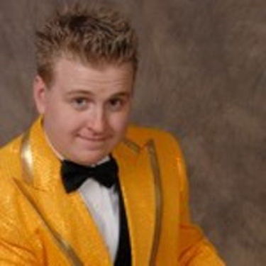 Trevor Watters magician